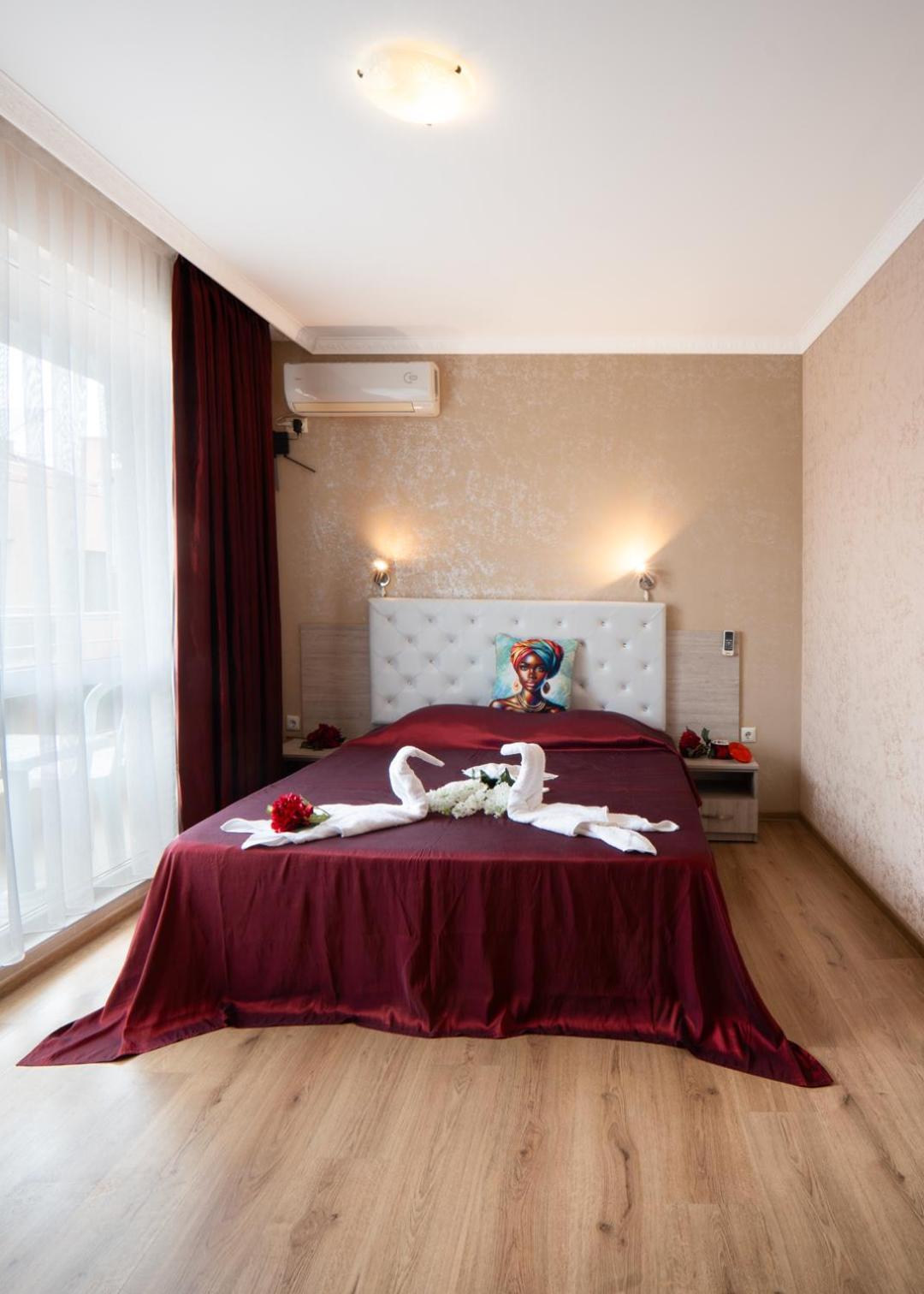 Hotel Zeus Pomorie Exterior photo